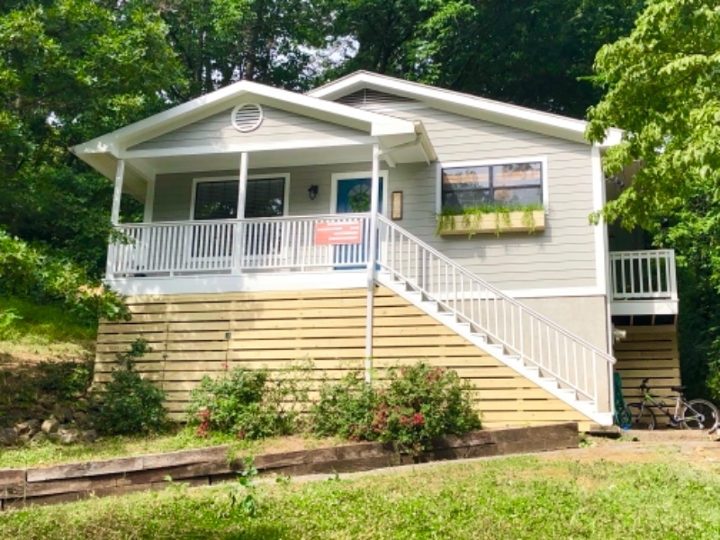 Chattanooga House: 709 Federal st.