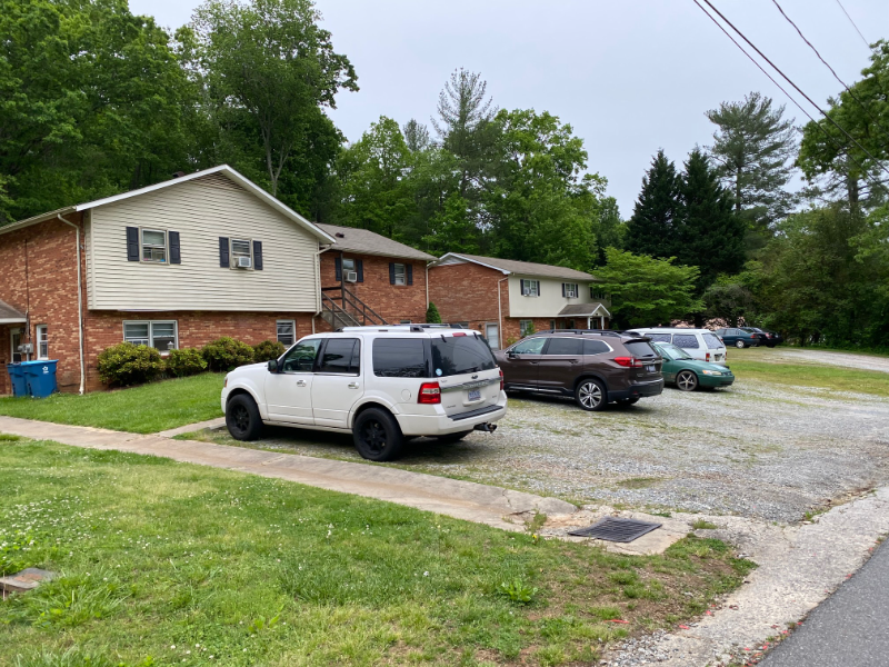 Lenoir Multiplex: 3352, 3358, 3362 Normandy Park