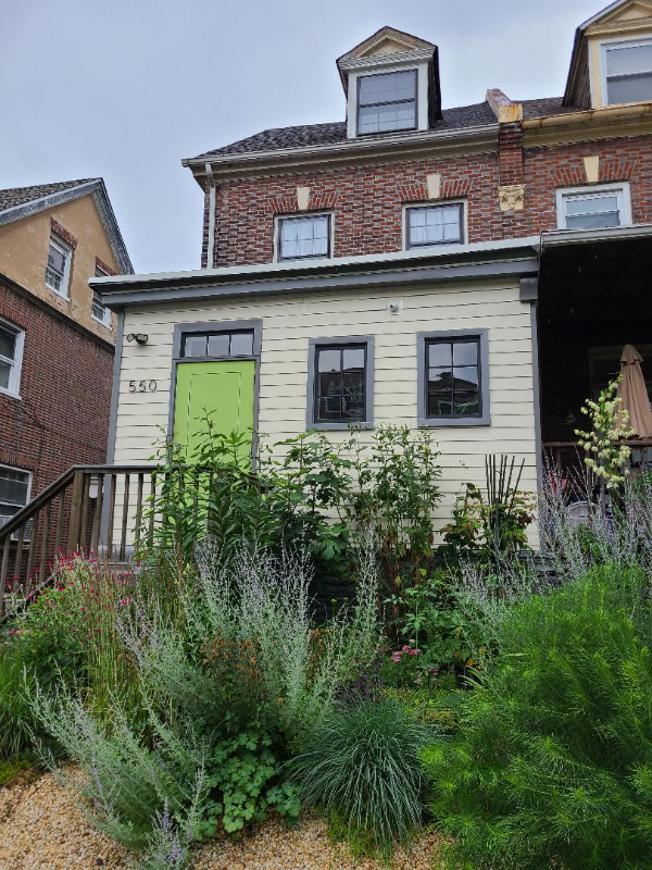 Philadelphia Multiplex: 550 E Washington Ln