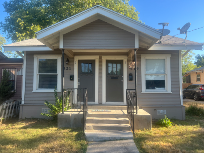 San Antonio Multiplex: 521 W Ridgewood