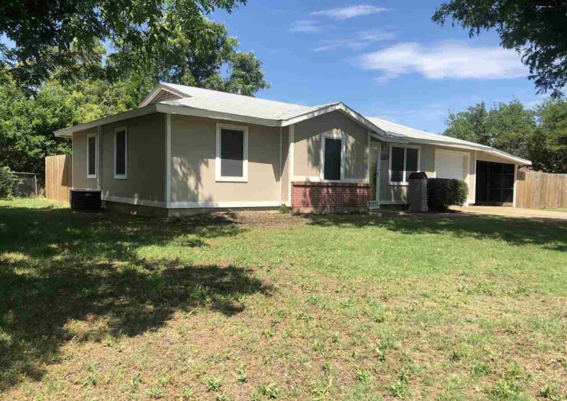 Wichita Falls House: 1442 Deville St