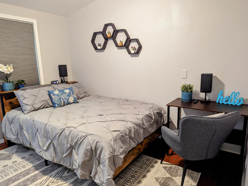 Flagstaff House: 120 E Camille Dr