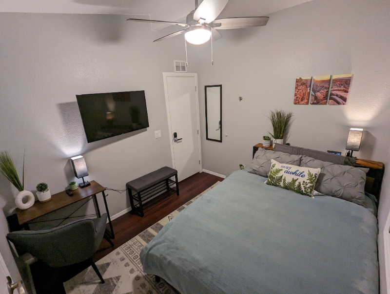 Flagstaff House: 120 E Camille Dr