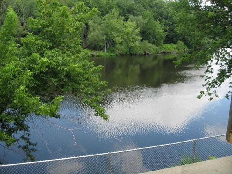 Chicopee Apartment: 259 East Main Street