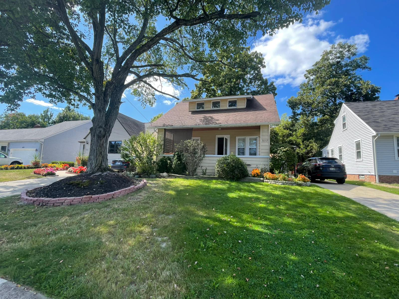 Mayfield Heights House: 1612 Parker Dr