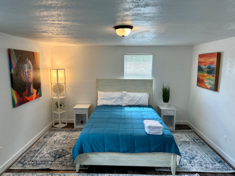 Hickory Multiplex: 826 2nd St SW