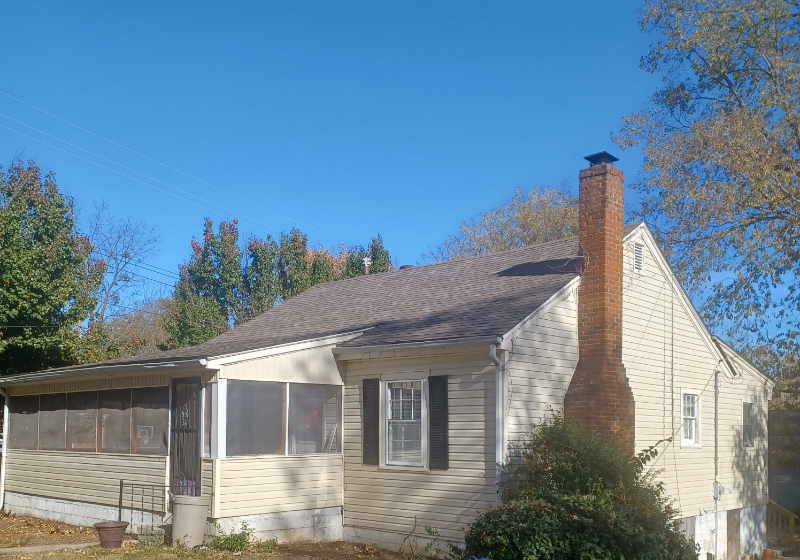 Midway House: 302 S Gratz St.