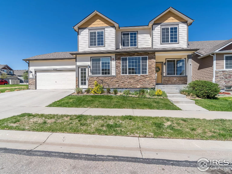 Fort Collins House: 2507 Lynnhaven Lane