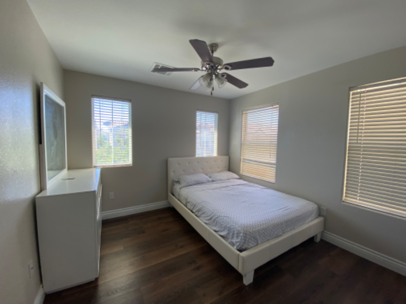 Las Vegas House: 5034 Lime Kiln Ave