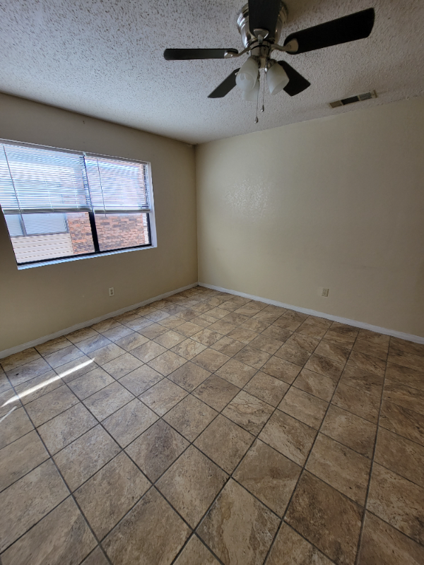 Copperas Cove Multiplex: 104 E Truman Ave