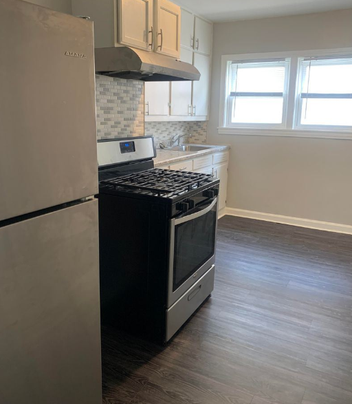 Davenport Other: 529 E 7th St unit 1