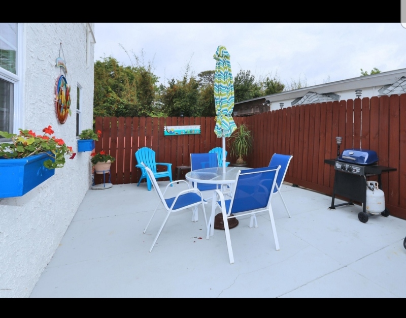 Daytona Beach House: 1485 N Peninsula Dr