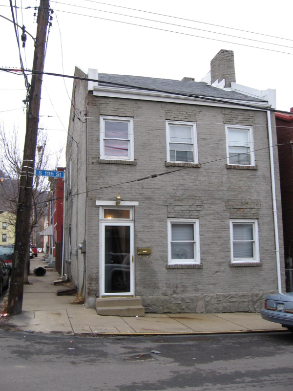Pittsburgh House: 108 S11th