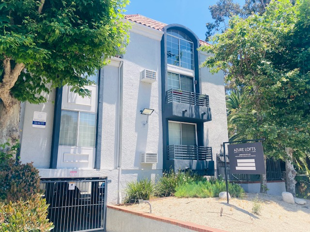 Los Angeles Apartment: 2642 Sepulveda Blvd