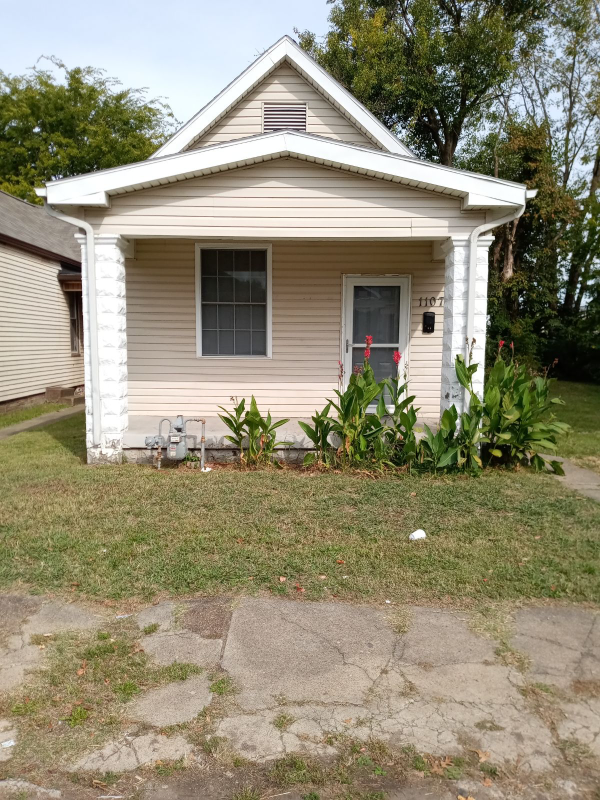 Evansville House: 1107 Georgia St