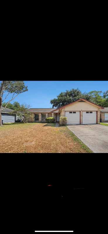 League City House: 322 Anchor Way