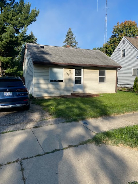 Holt House: 2573 Kate St