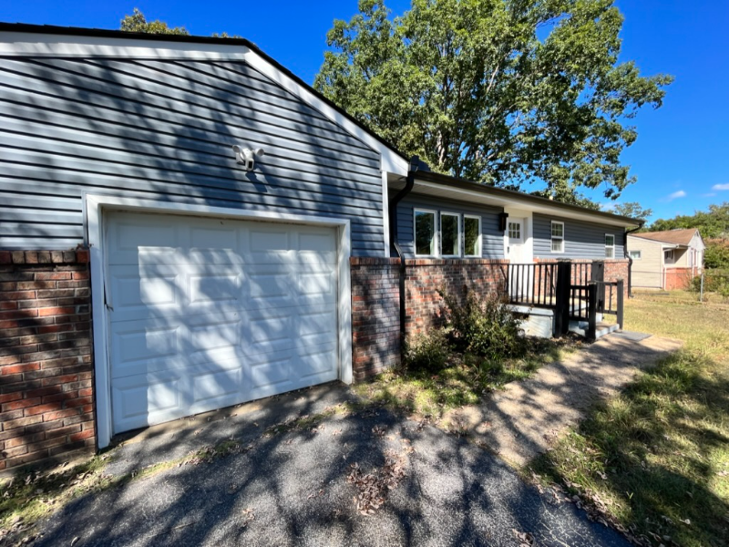 Hixson House: 1217 Echo Drive