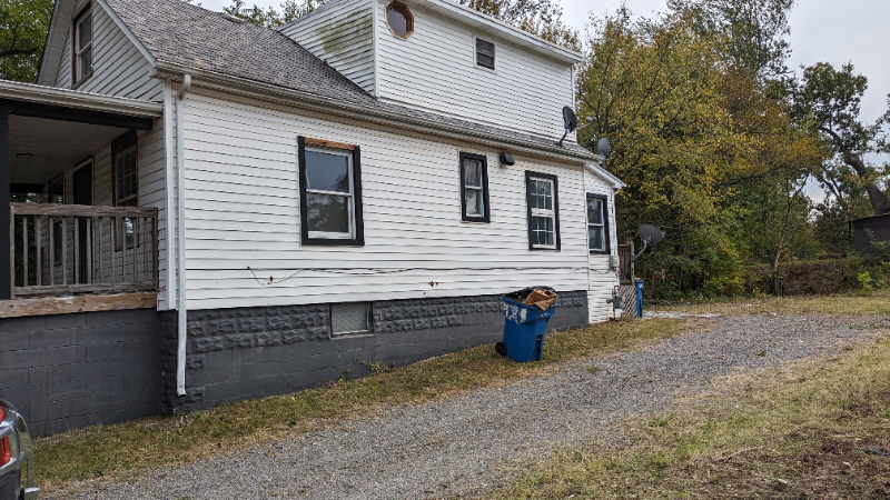 Gary Other: 400 Glen Park Ave