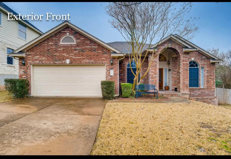 Austin House: 207 Chesapeake Bay Ln N