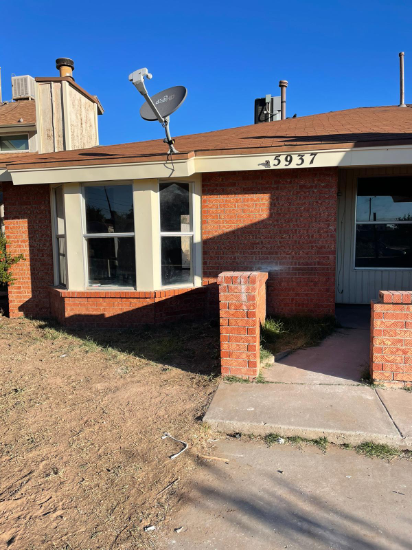 el paso House: 5937 sinclair