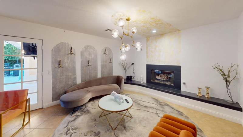 Palm Springs House: 2880 E San Angelo Rd