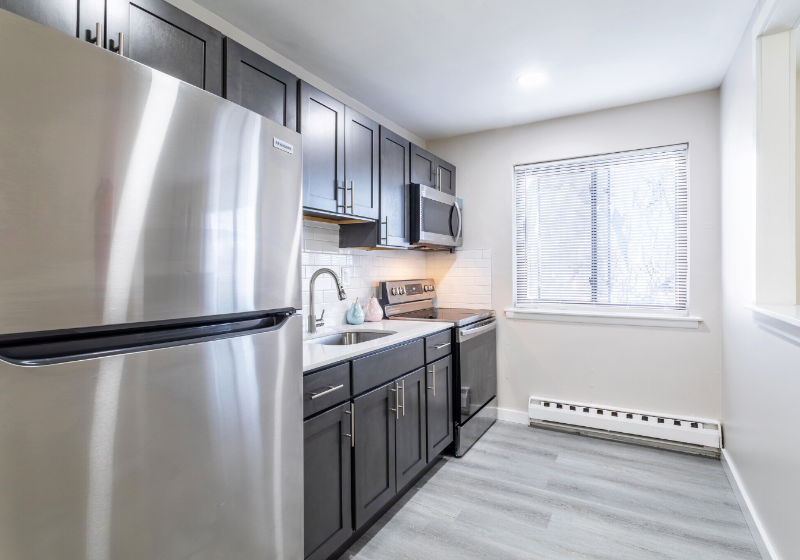 Clifton Height Apartment: 311-313 N Sycamore Ave