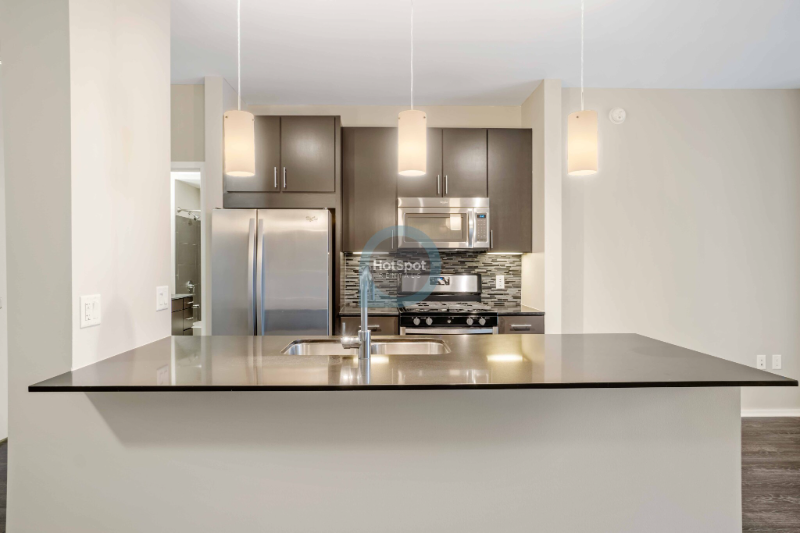 Chicago Condo: 120 N. Desplains