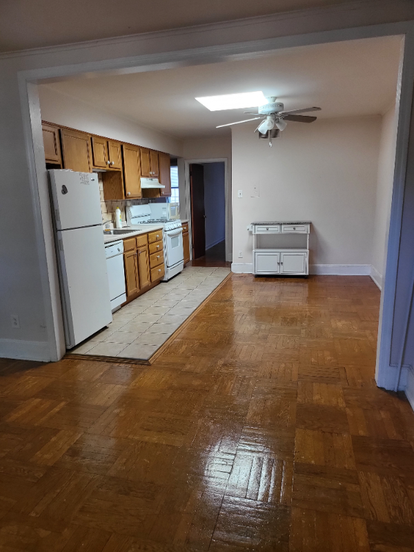 Philadelphia Apartment: 7314 Devon st
