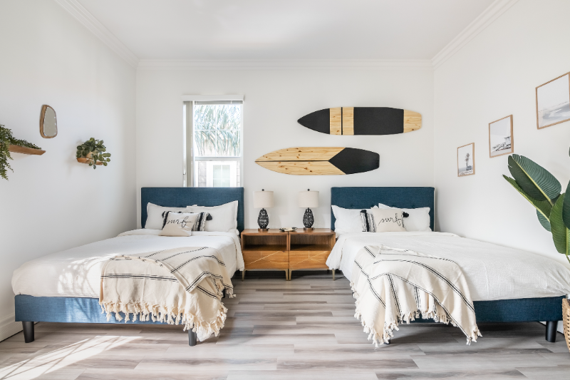 Encinitas Townhome: 215 Alexander Court