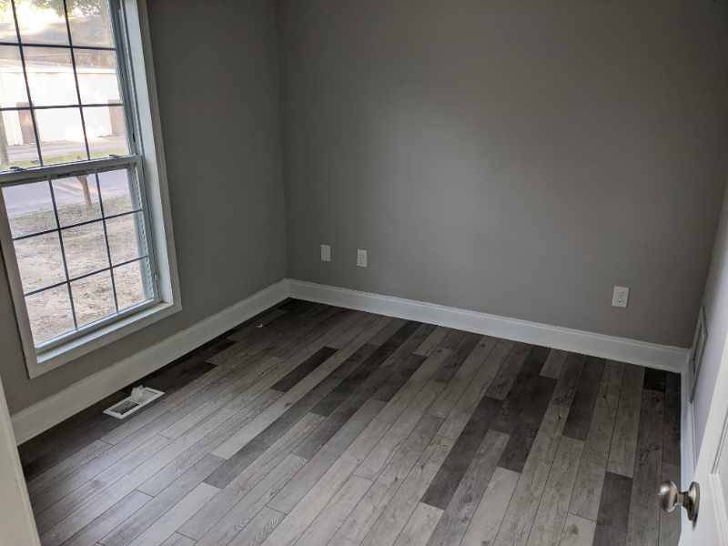 North Charleston Multiplex: 5621 Button St