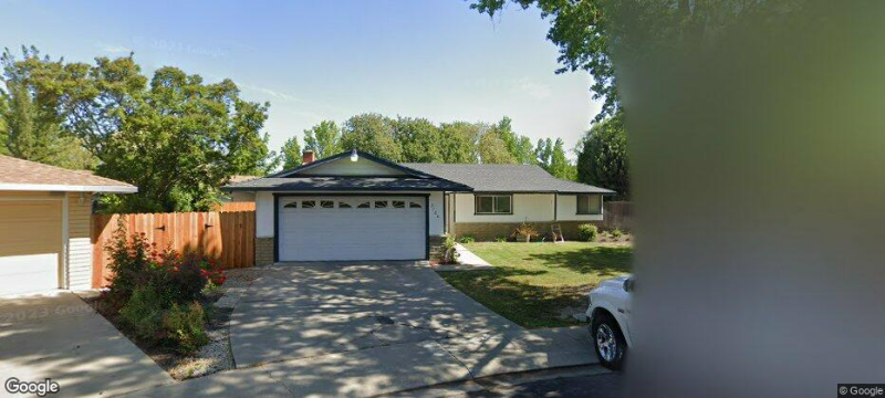 Modesto House: 2708 Berwick Ct