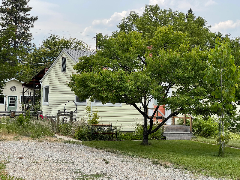 Hamilton House: 1003 S. 3rd St.