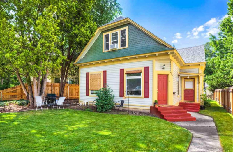 Bose Apartment: 617 E Krall St