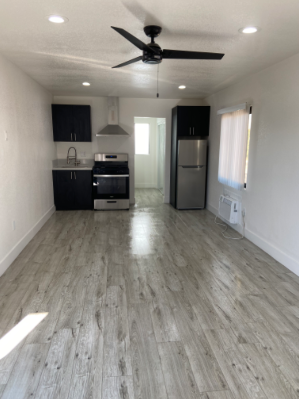 Las Vegas Apartment: 1410 s Casino Center Blvd