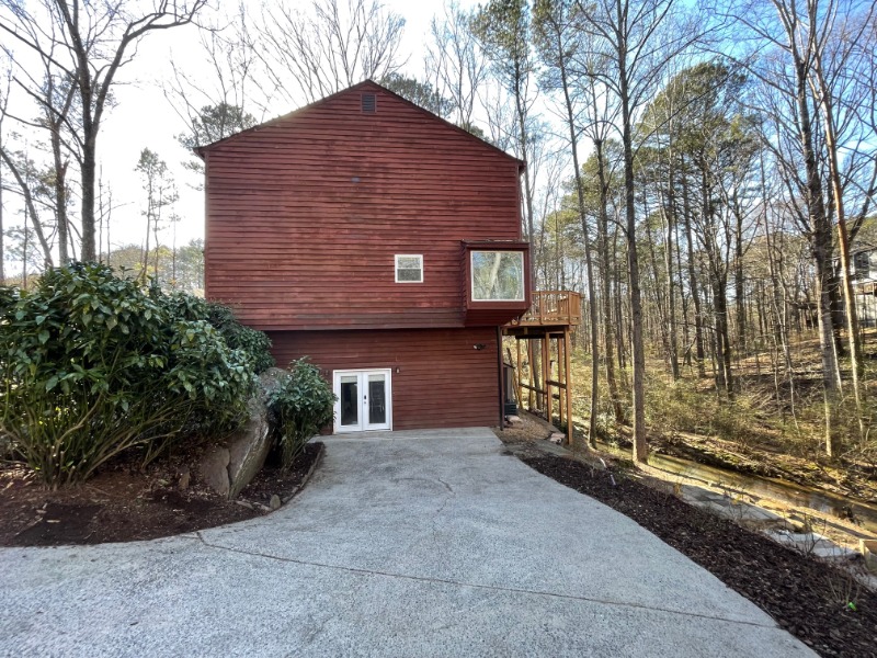 Marietta House: 2141 Dayron Circle