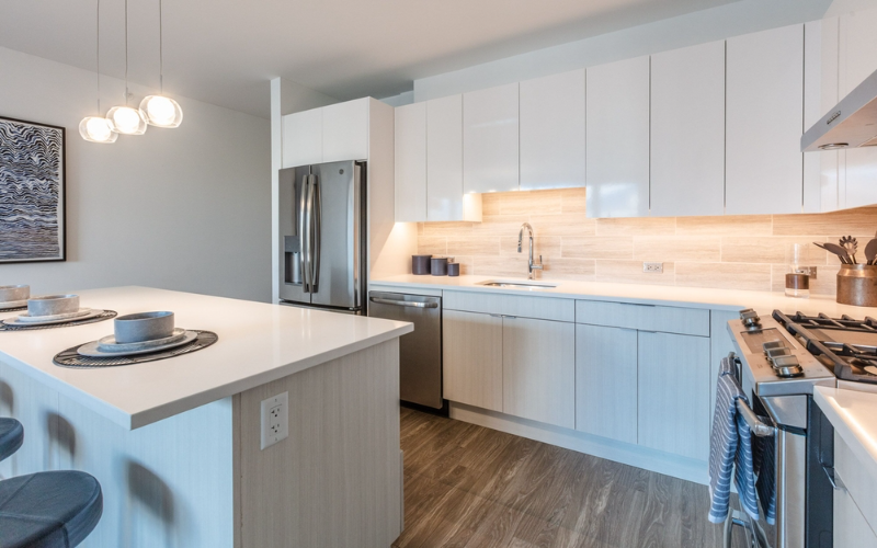 Chicago Condo: 2357 N Lincoln Ave