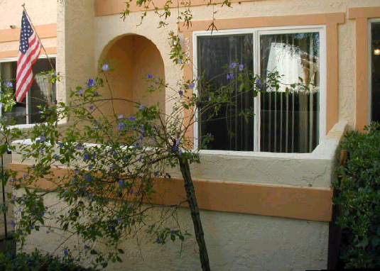 San Jose Townhome: 539 Giuffrida Ave