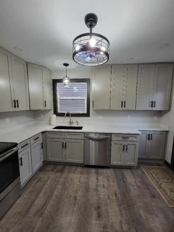 Erie House: 908 Weschler Avenue