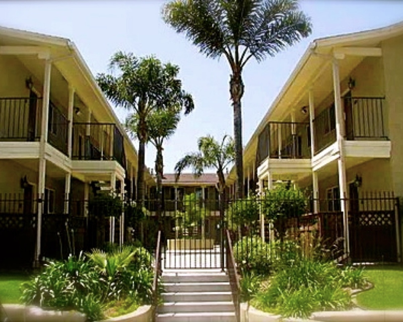 national city Condo: 320 J Ave