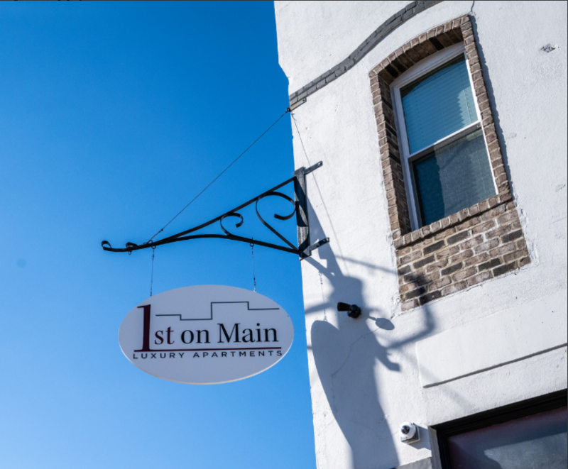 Albemarle Apartment: 103 N First St