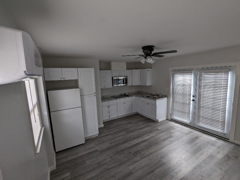 Santa Maria House: 829 E Cypress Street