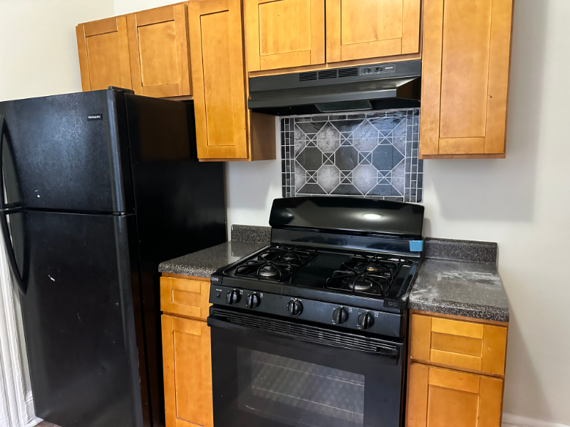 Passaic Apartment: 377 Madison Street