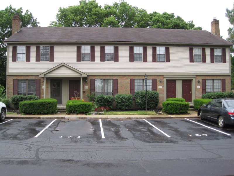 Dublin Townhome: 167 Blakeford Drive