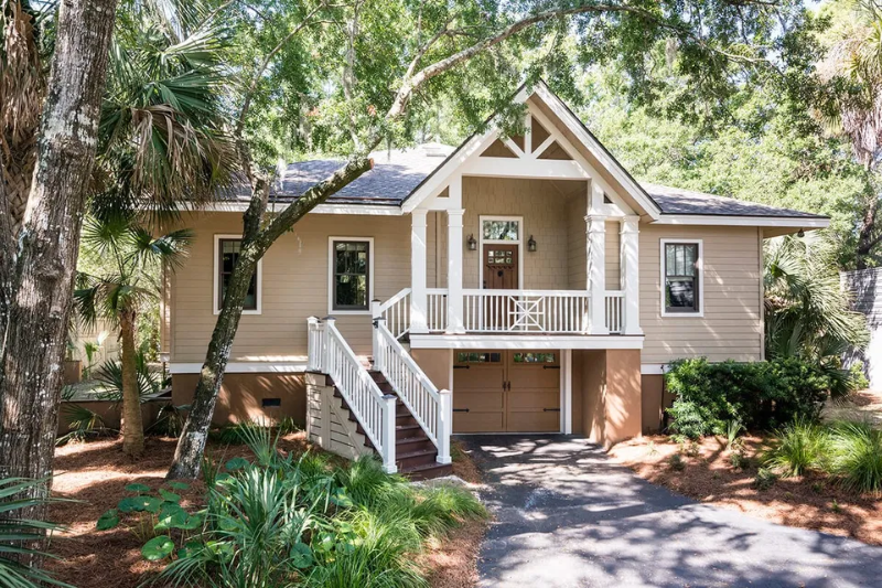 Kiawah Island House: 166 Marsh Island Drive