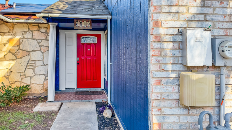 san antonio House: 6519 spring manor st