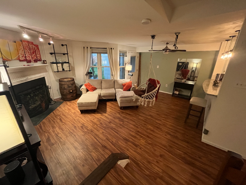 Halethorpe Condo: 8 Deer Run Court Unit 8A