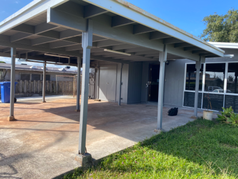 Pearl City House: 2518 Komo Mai Drive