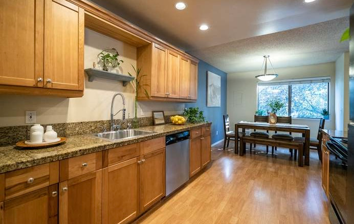 Beaverton Condo: 6745 SW Scholls Ferry Road