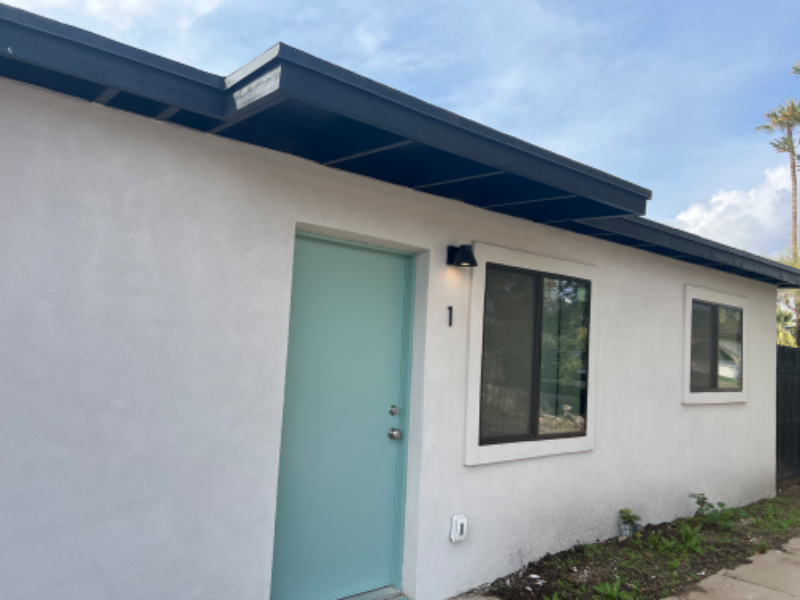 Phoenix Multiplex: 1215 east Mission lane #3